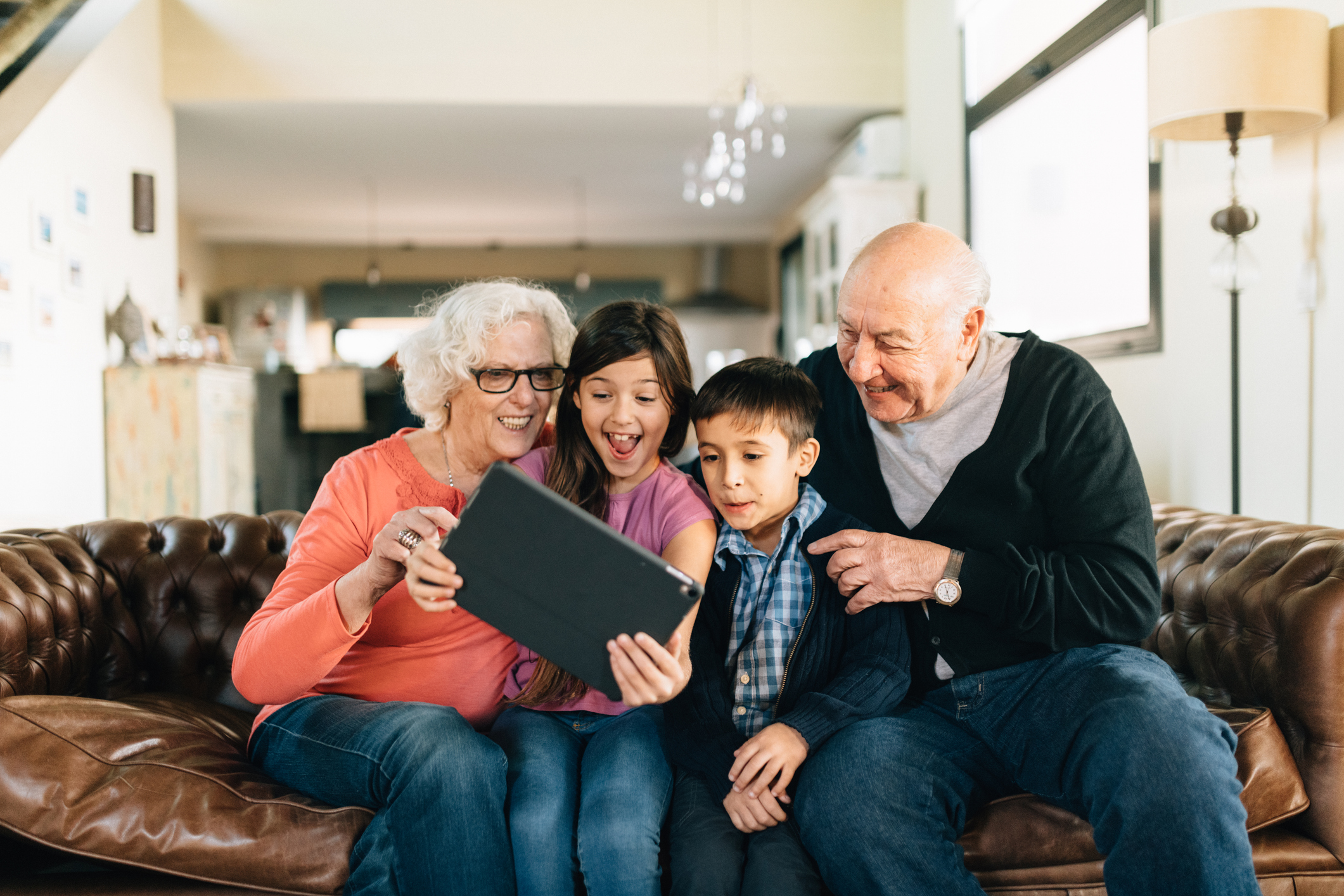 How to Make Sure Your Parents & Your Kids Don't Feel Like a Burden When You're Caring for Both