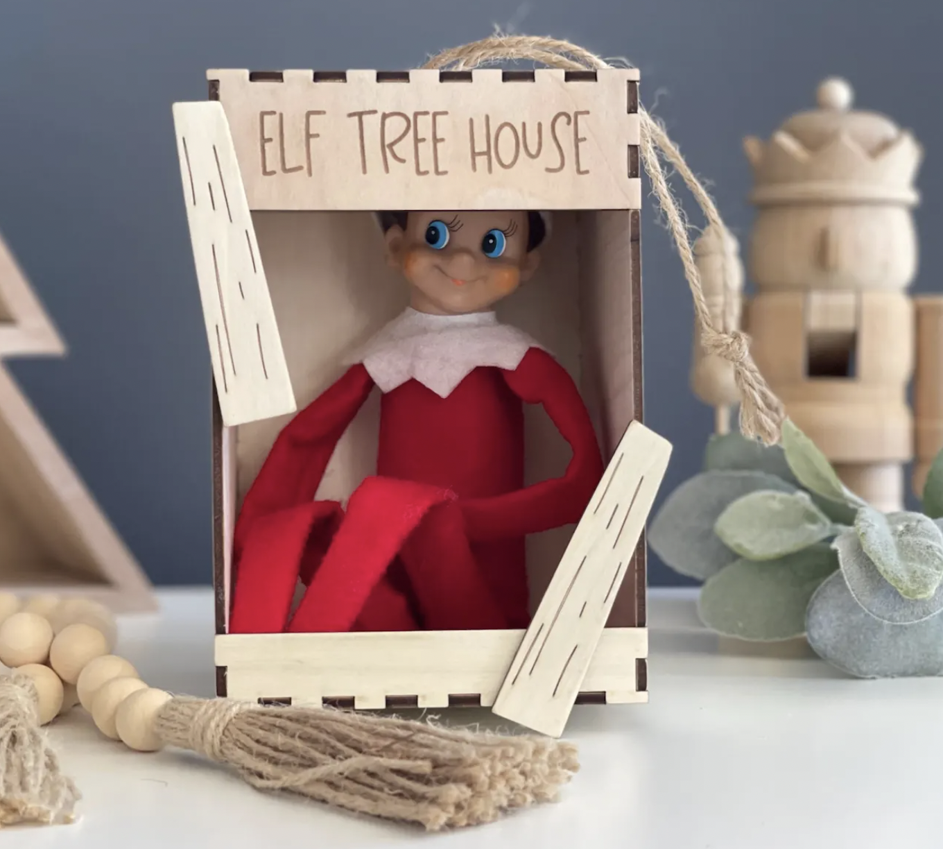 Elf on the Shelf treehouse